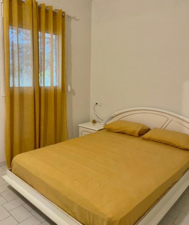 Apartment Laguna -house By The *