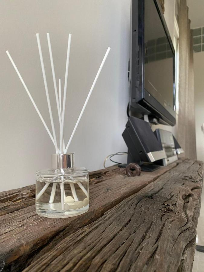 Apartment Laguna -house By The Karavomilos (Central Greece)