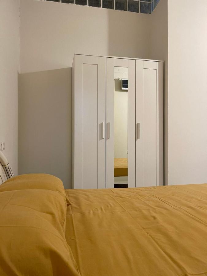 Apartment Laguna -house By The *